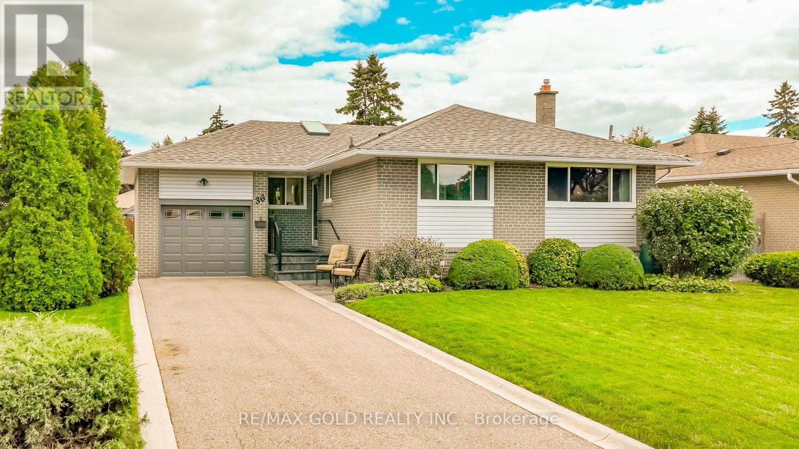 36 ALDERBURY CRESCENT