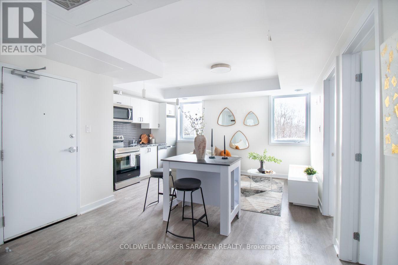 101 - 994 BRONSON AVENUE
