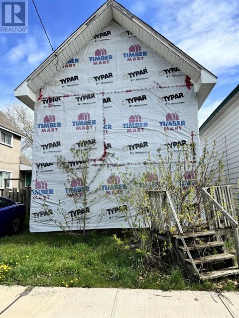 8 Grace ST Sault Ste. Marie ON P6A2S6