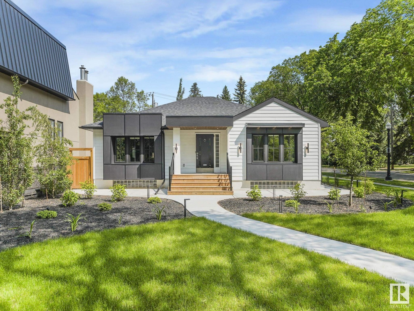 13002 GLENORA CR NW