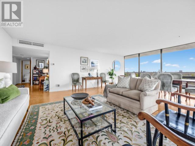 1404 - 20 AVOCA AVENUE