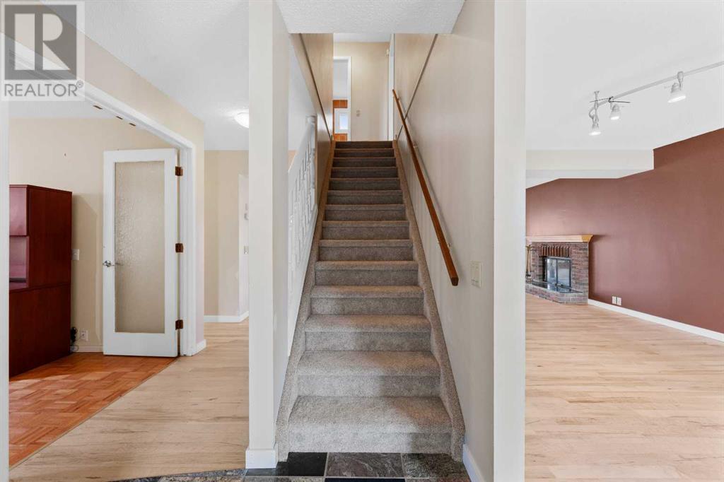 256 Scenic Way NW