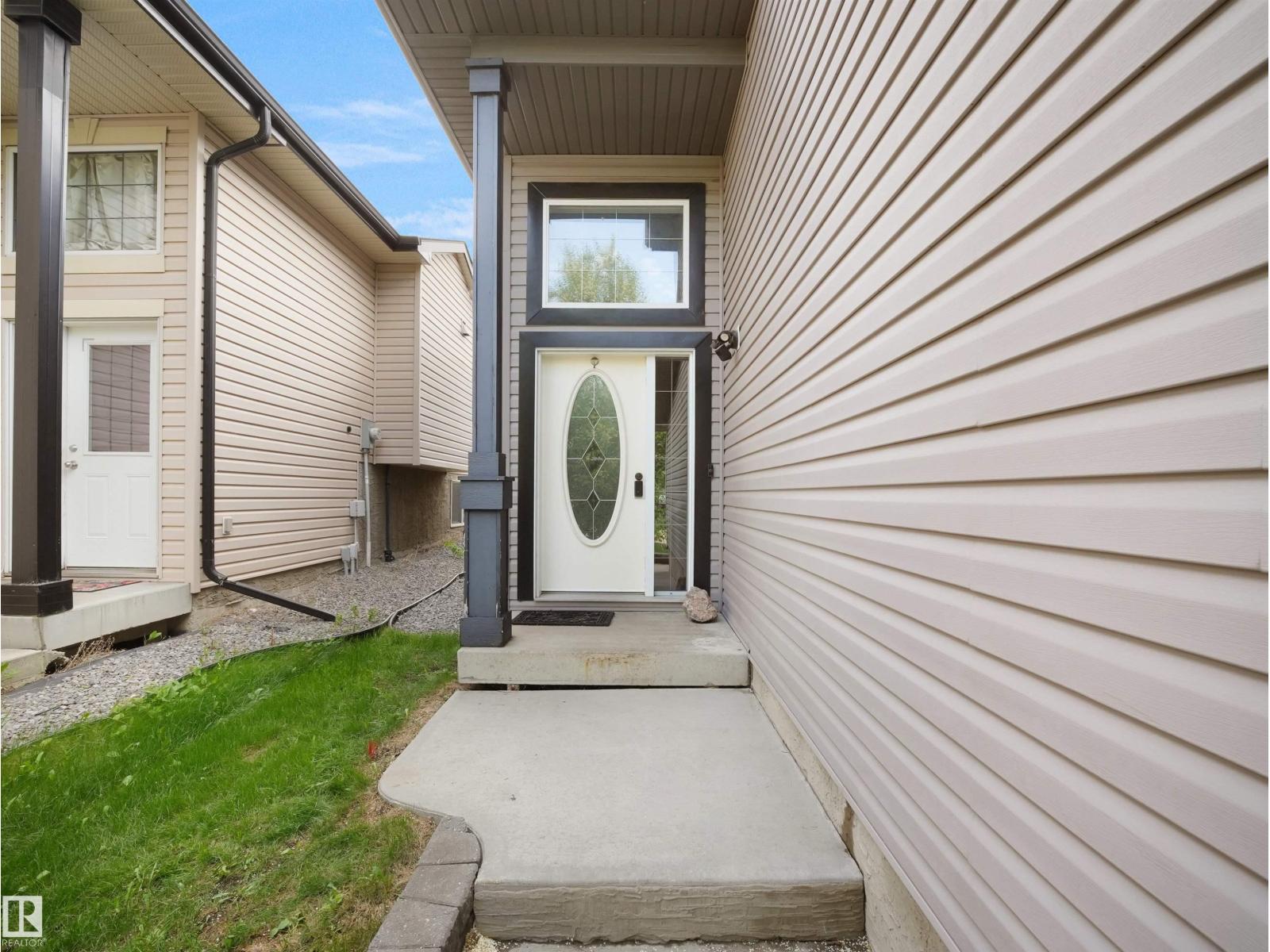 4021 158 AV NW NW
