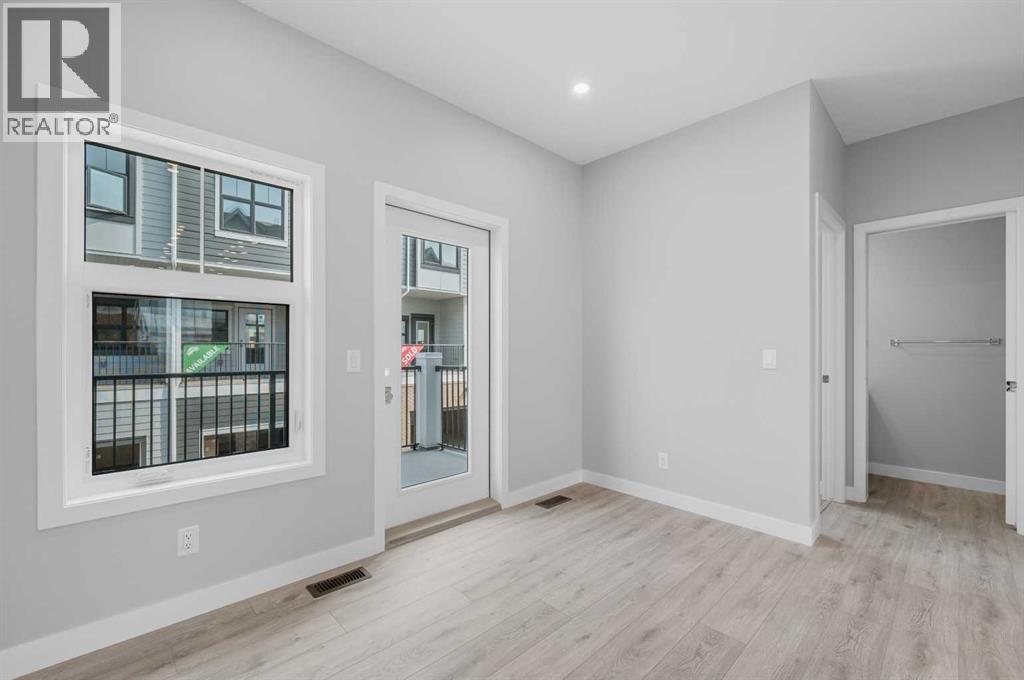 607 Mahogany Road SE