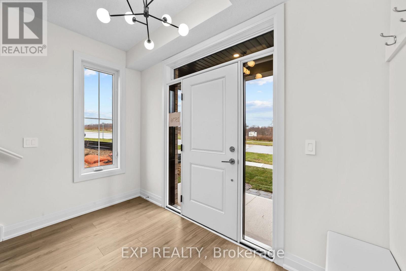 10 - 2605 KETTERING PLACE