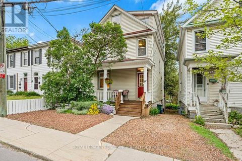 107 RAGLAN ROAD Kingston (East of Sir John A. Blvd) ON K7K1K7