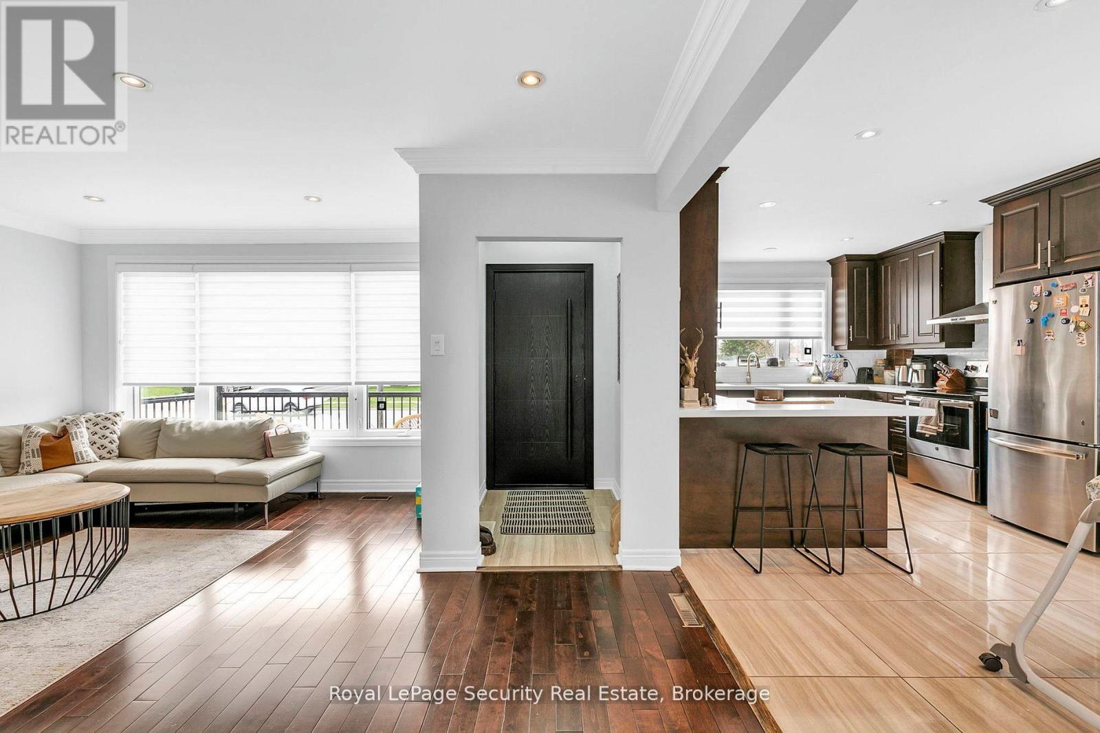 251 THISTLE DOWN BOULEVARD