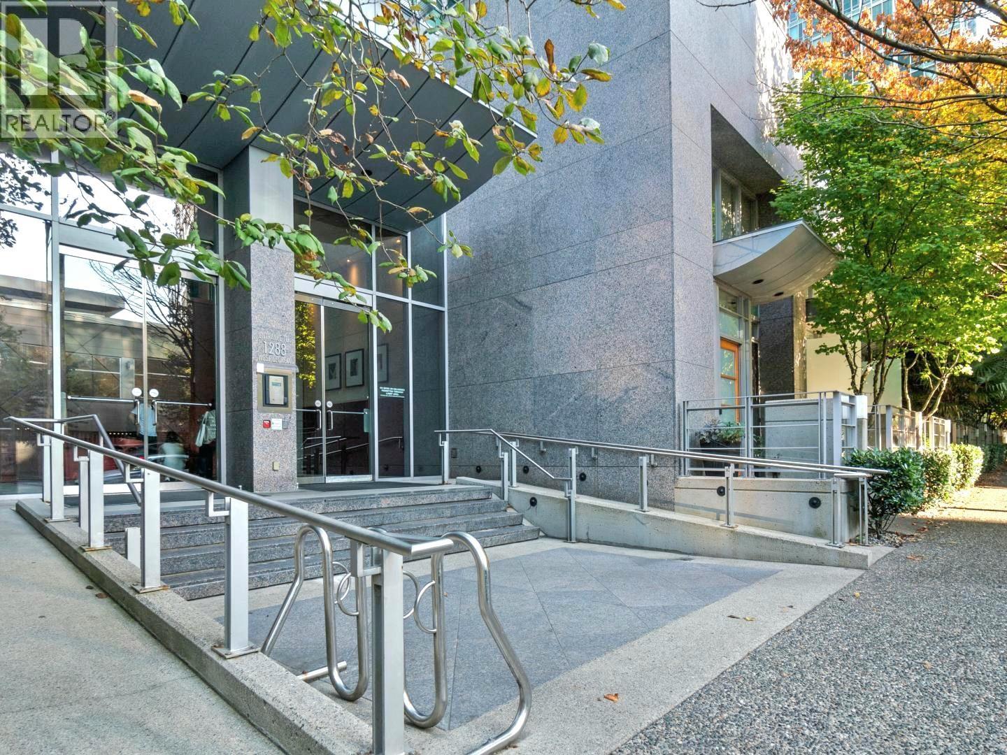 1005 1288 W GEORGIA STREET