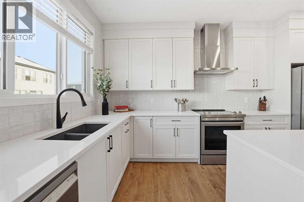 102 Setonstone Manor SE