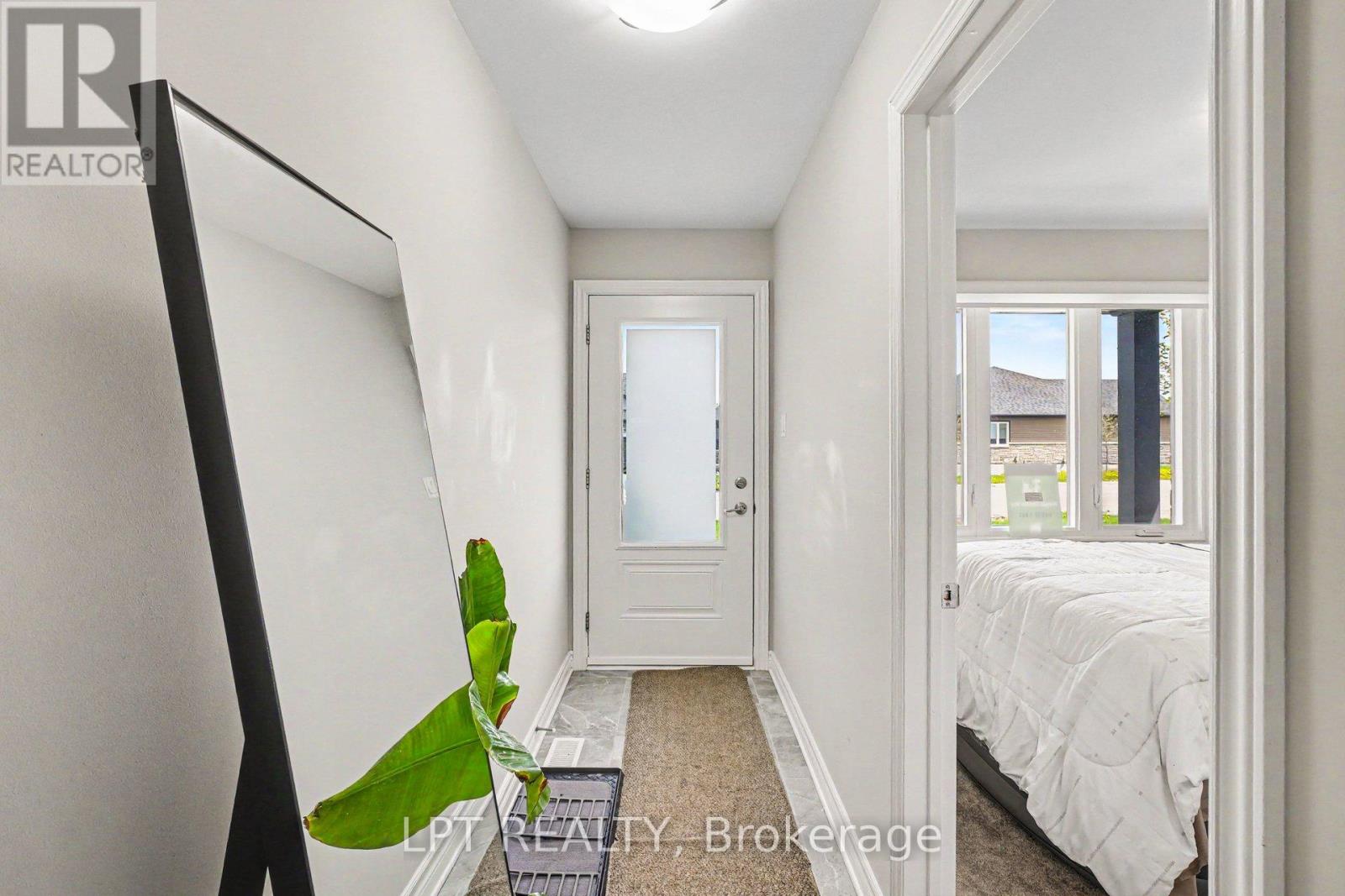 34 MORGAN CLOUTHIER WAY