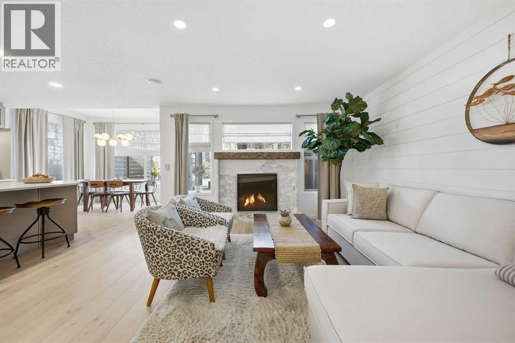 153 Cougarstone Common SW