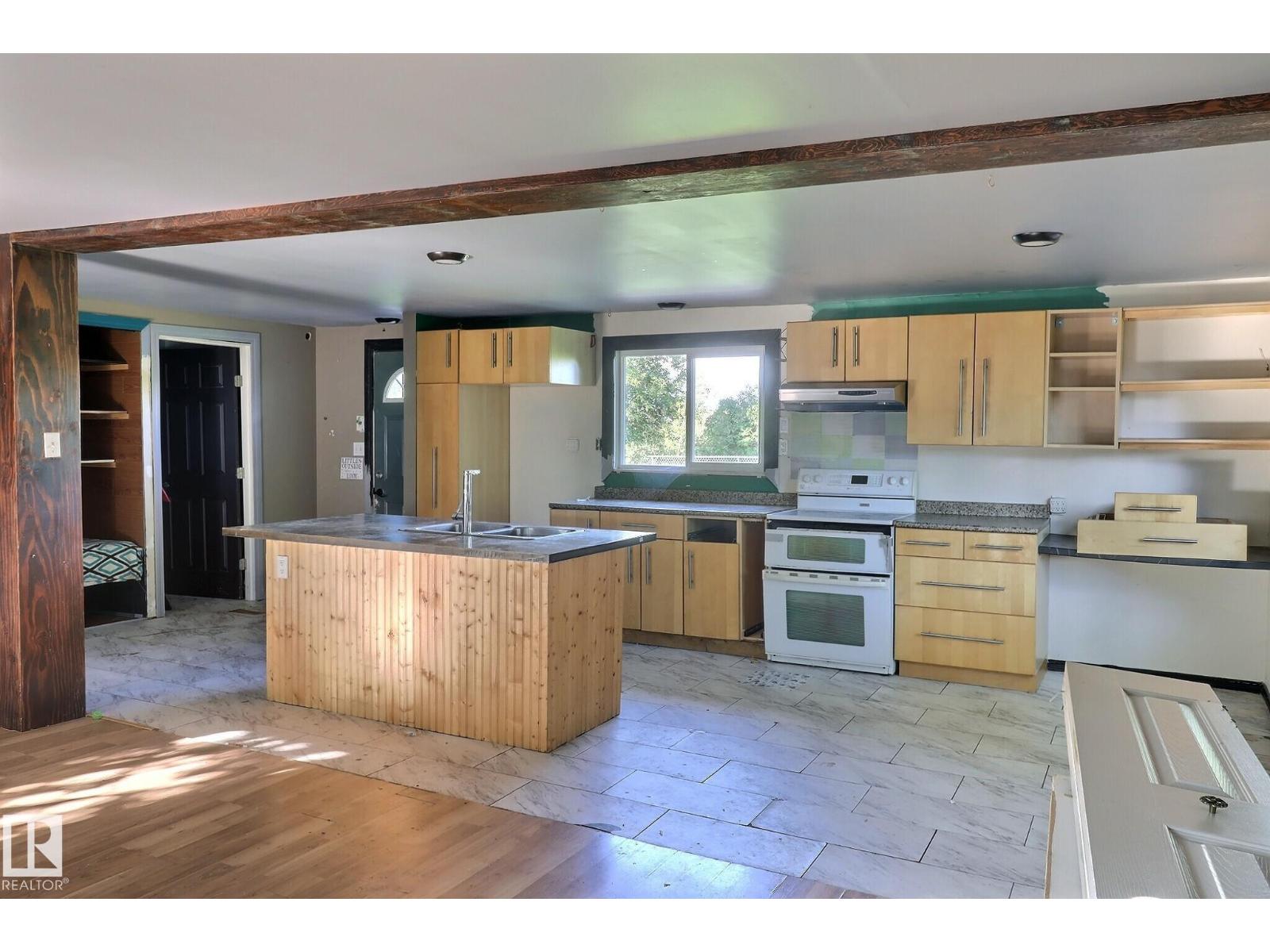 537 EVERGREEN PA NW