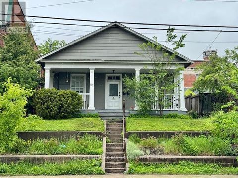 488 AYLMER STREET N Peterborough Central (North) ON K9H3W5