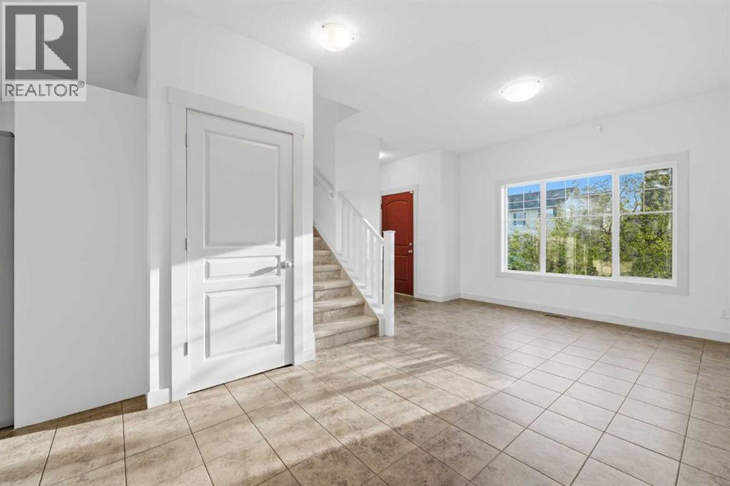 151 Royal Oak Drive NW