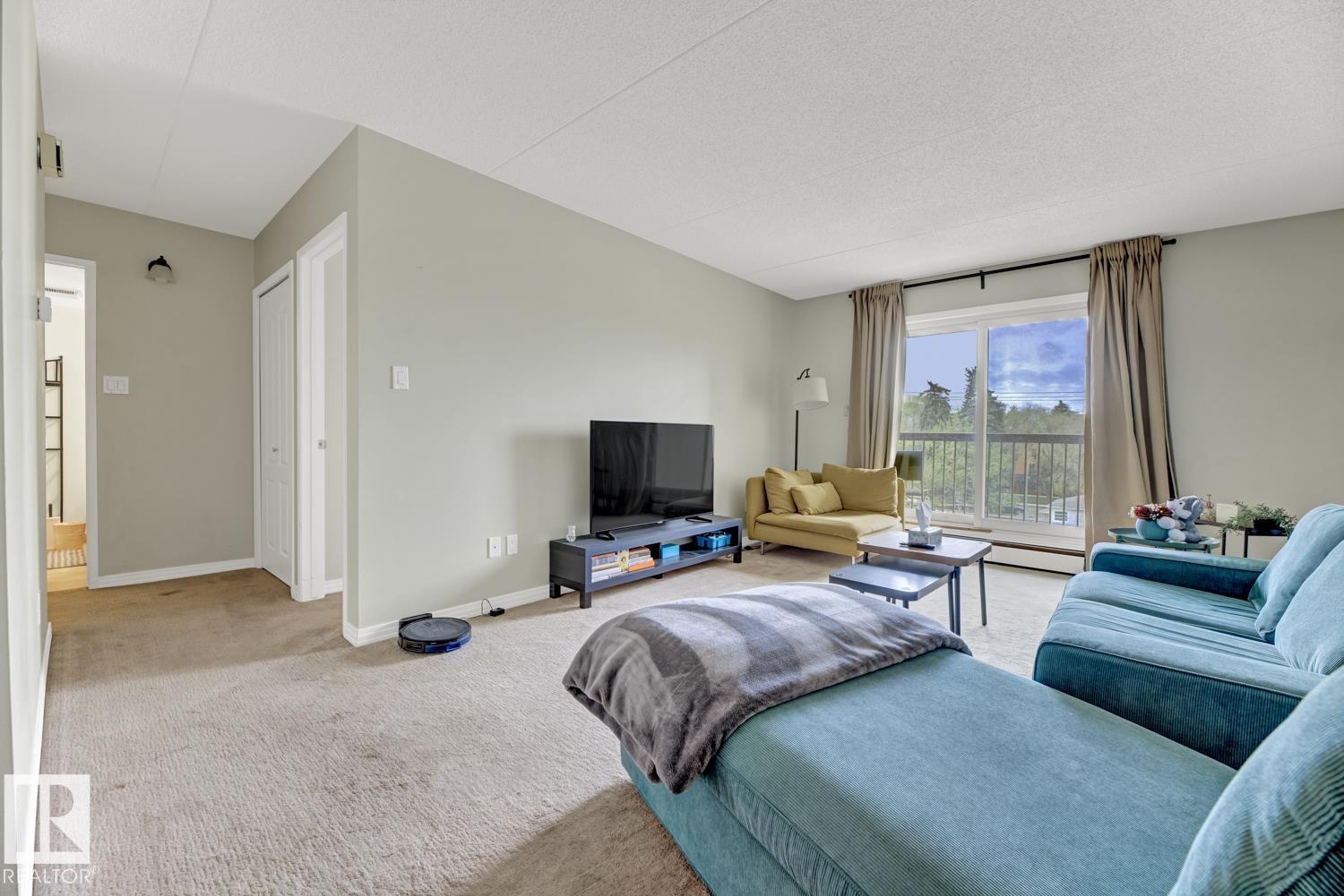 #404 11026 106 ST NW