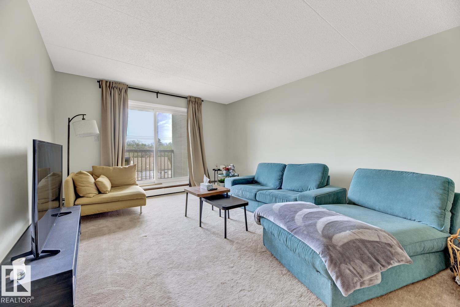 #404 11026 106 ST NW