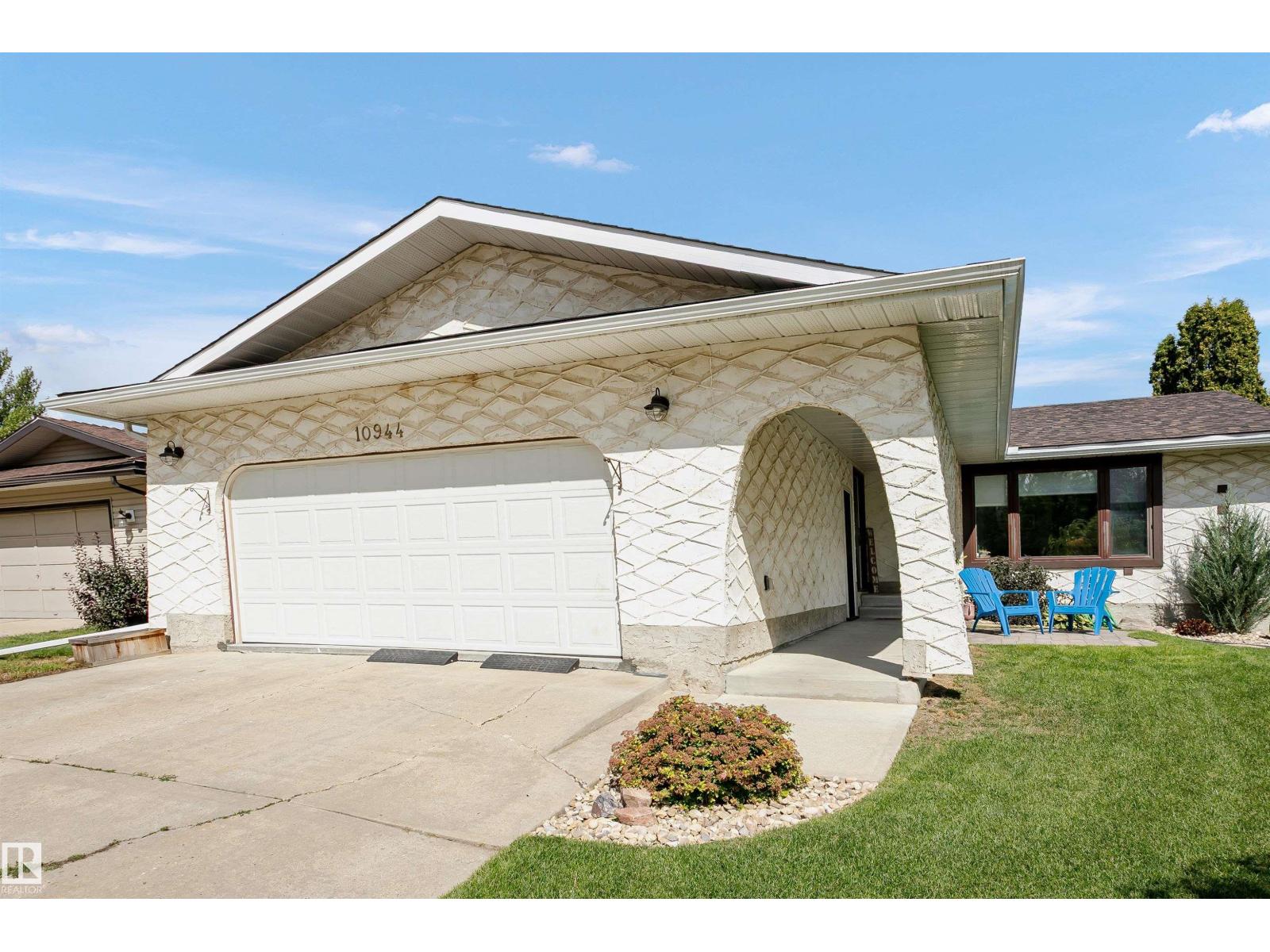 10944 34A AV NW NW
