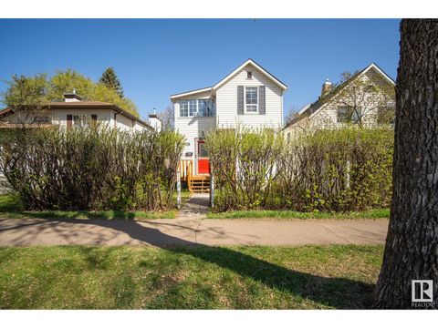 9708 80 AV NW Edmonton AB T6E1S7