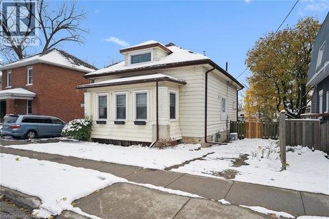 1326 QUEENSTON Road Cambridge ON N3H3L4