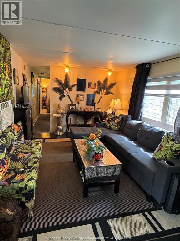 445 COUNTY ROAD 50 East Unit# 4