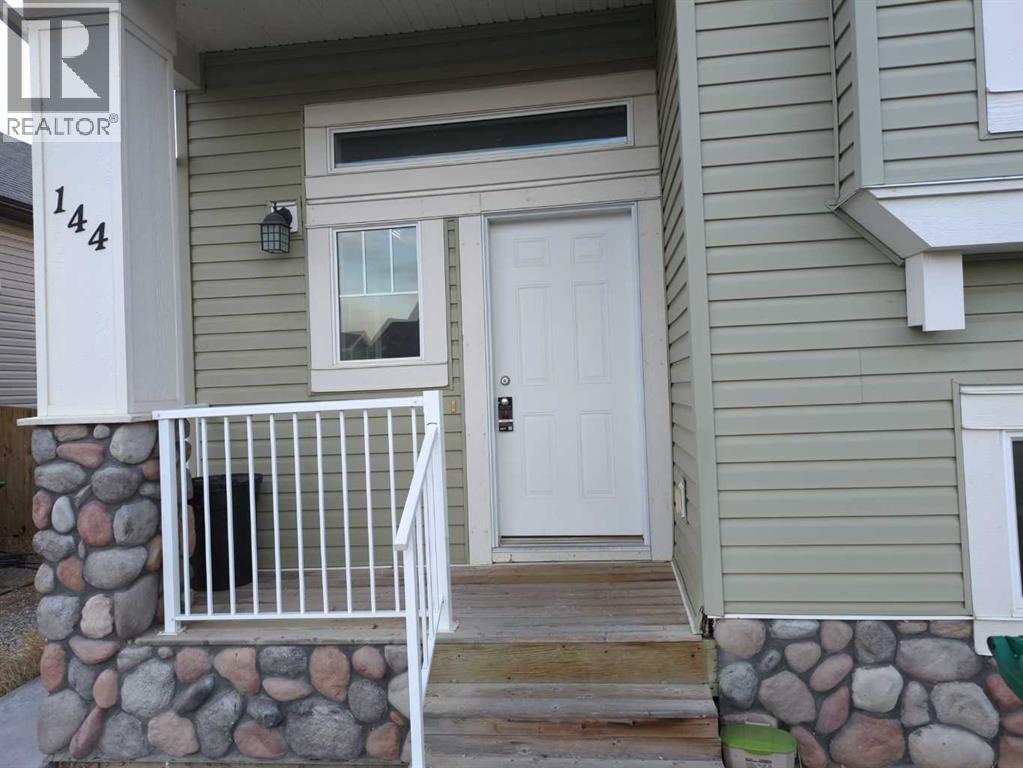 144 Mt Sundial Court W