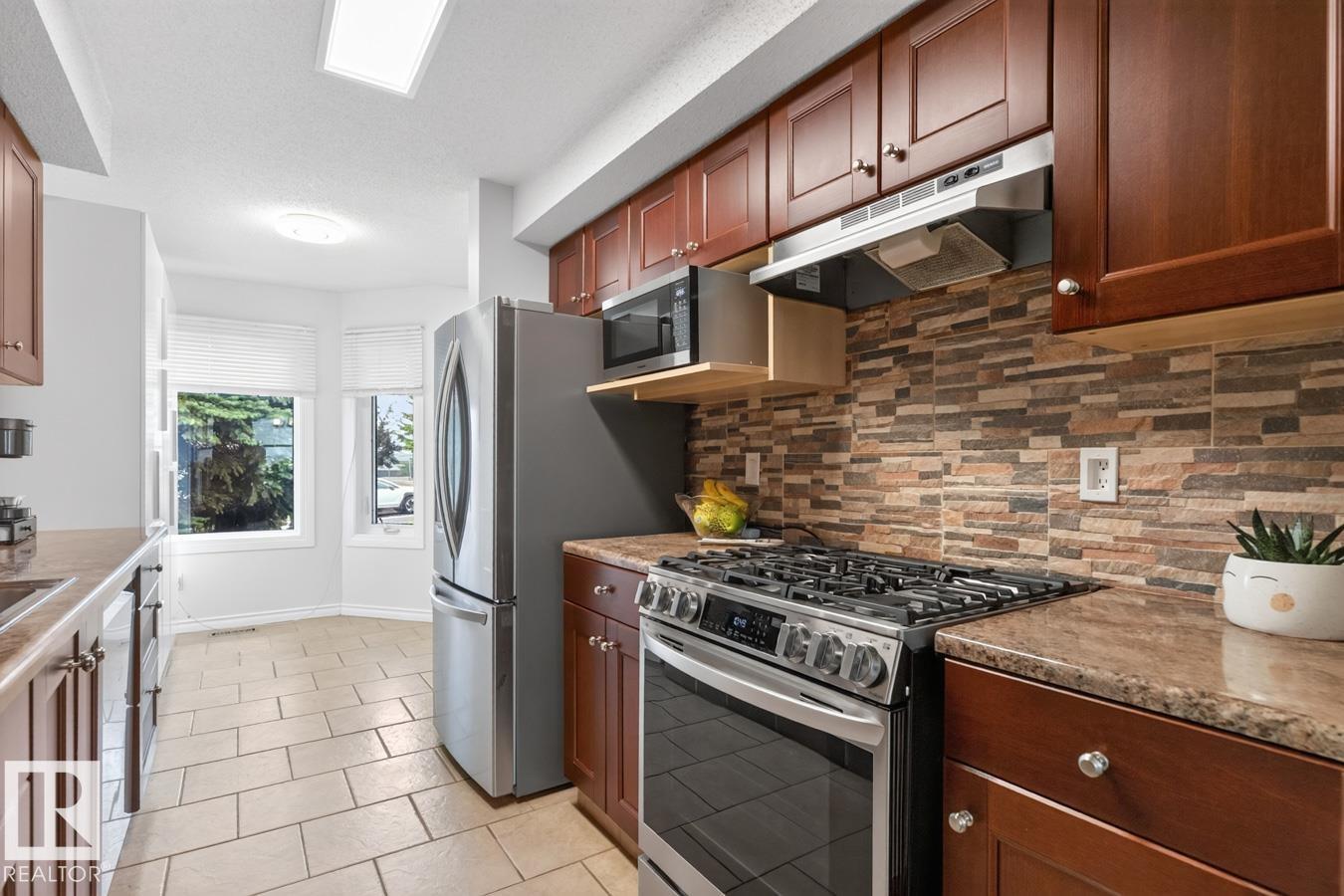 #23 3520 60 ST NW