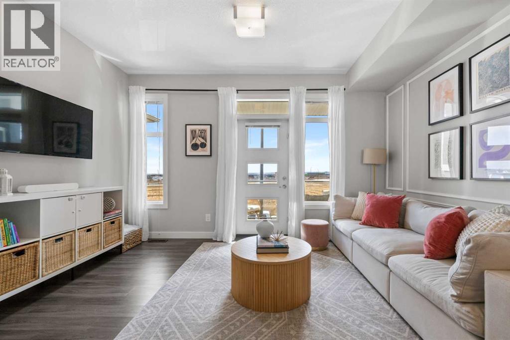 126 Seton Passage SE