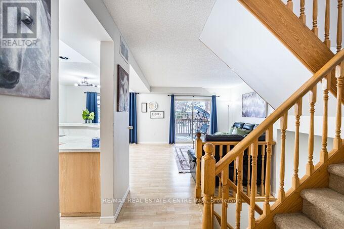 59 - 941 GORDON STREET