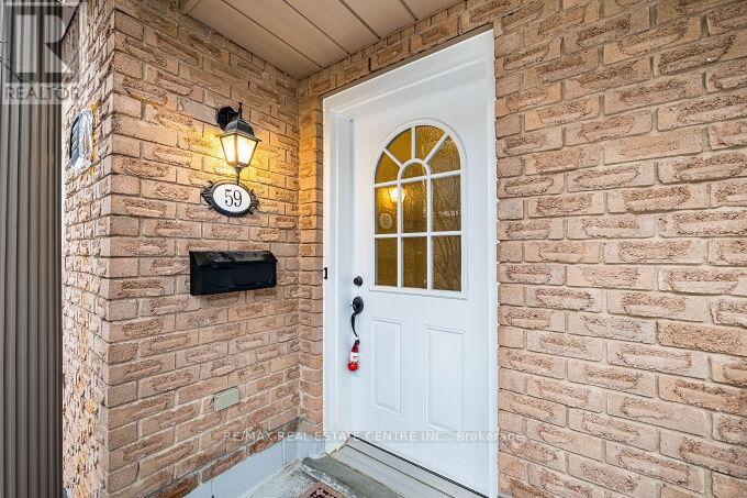 59 - 941 GORDON STREET