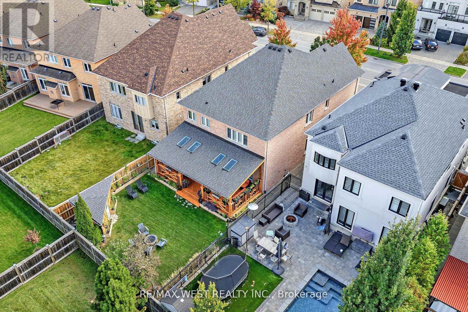 242 MARC SANTI BOULEVARD