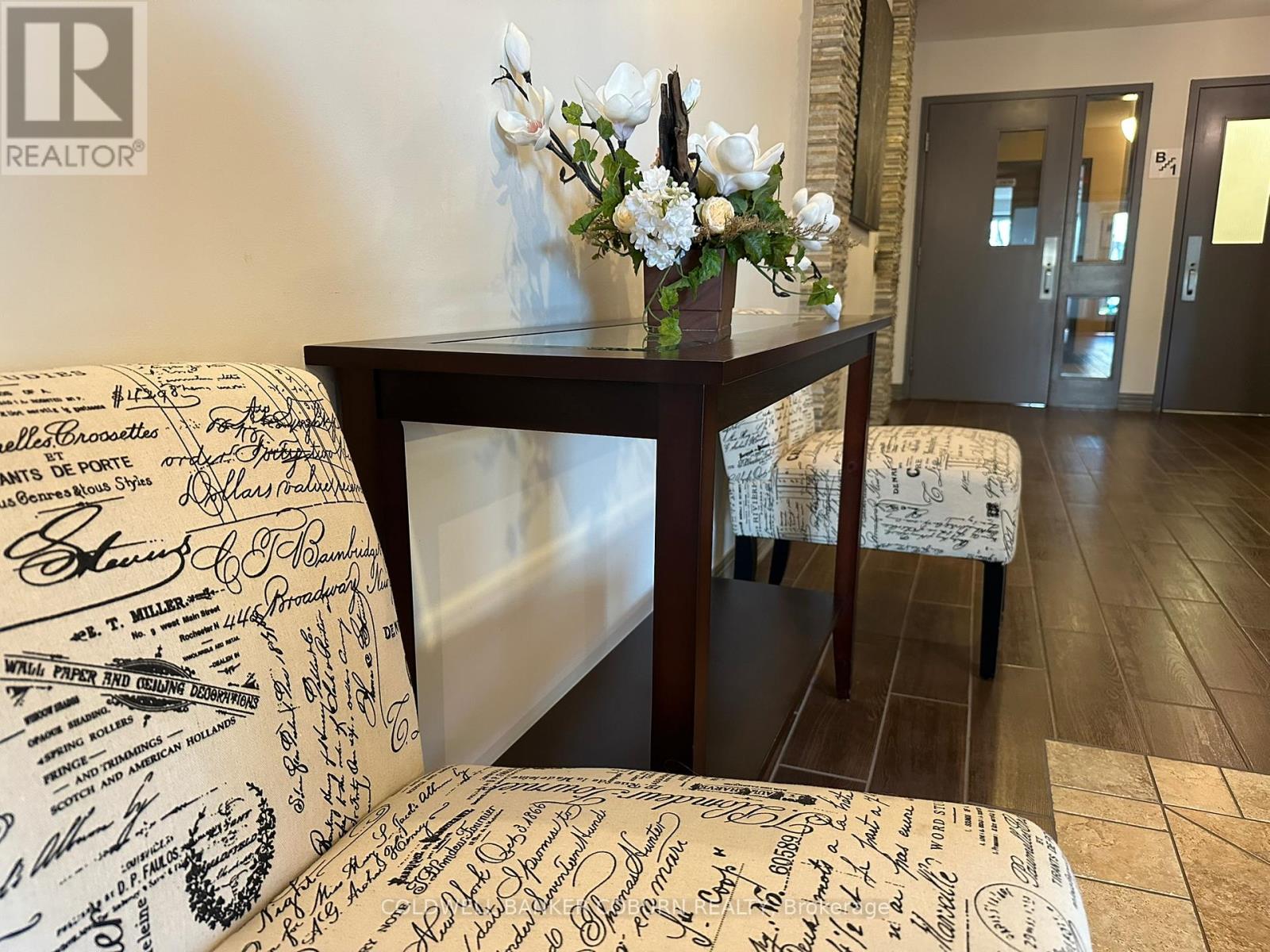 301 - 398 VAN BUREN STREET