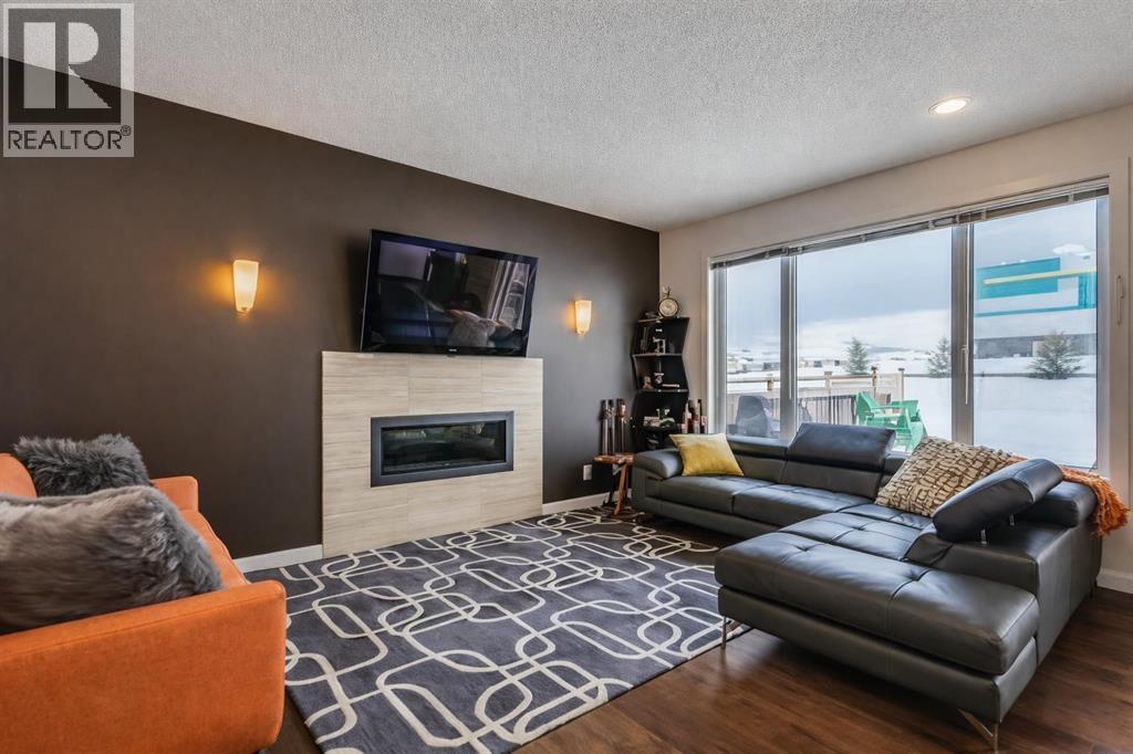 238 Silverado Plains Circle SW