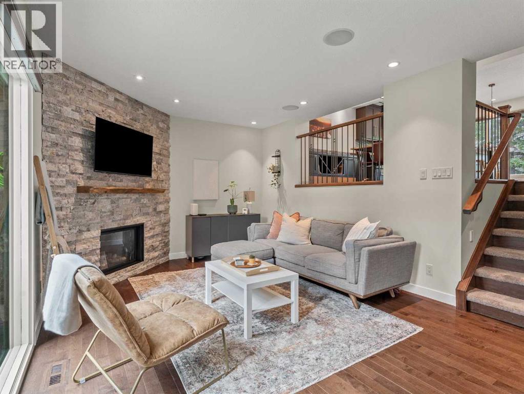 3845 Point Mckay Road NW