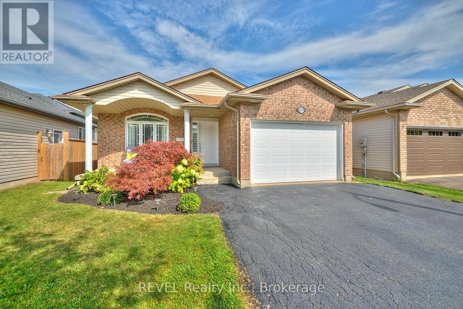 8159 BARRETT CRESCENT