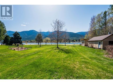 6158 REDFISH Road Nelson BC V1L6M9