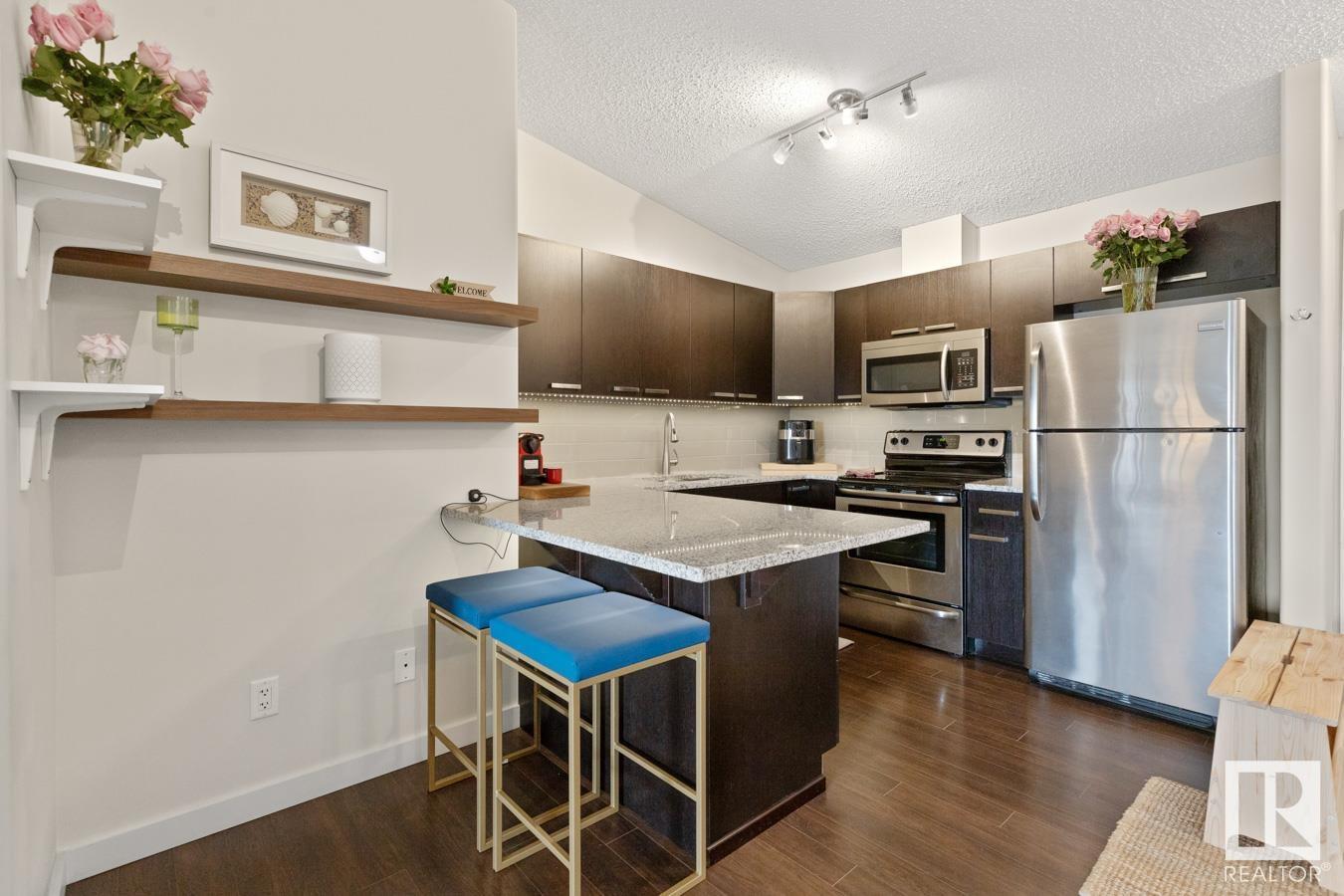 #408 14808 125 ST NW