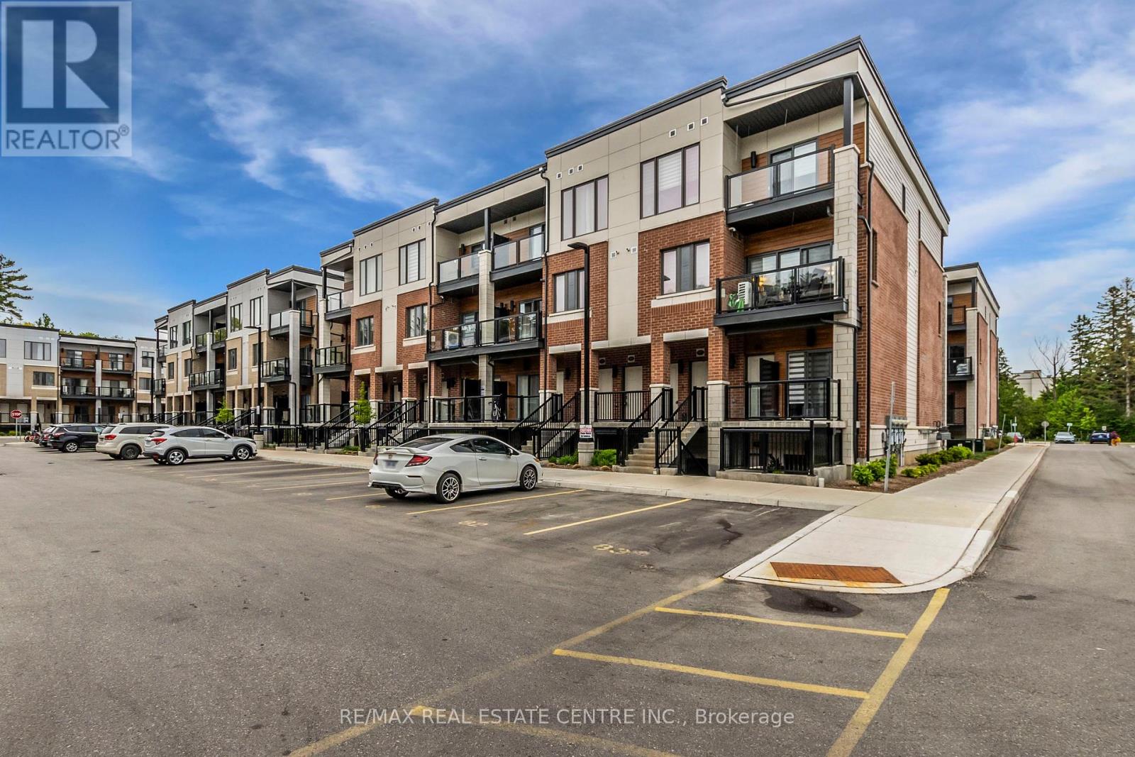 95 - 25 ISHERWOOD AVENUE