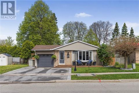 3169 HEATHFIELD Drive Burlington ON L7M1E1