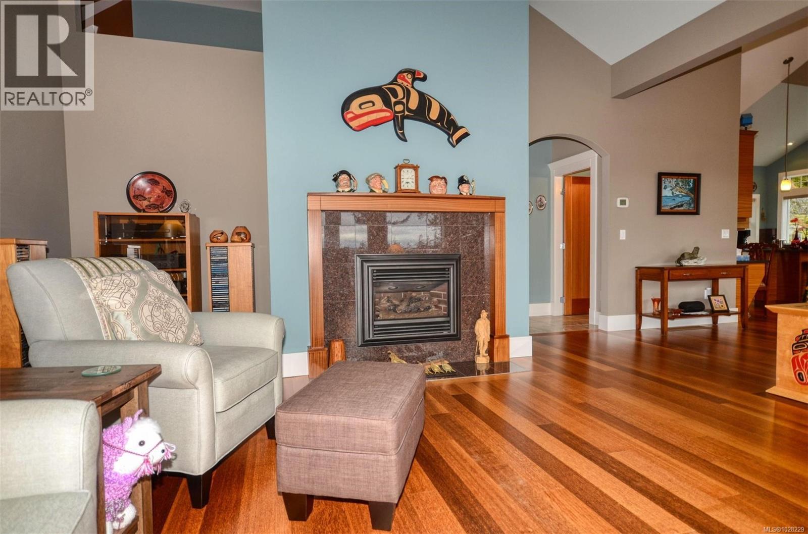 4935 Deer Park Trail