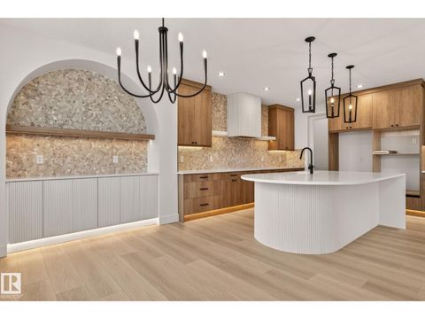 9 Elwyck GA Spruce Grove AB T7X0Z2