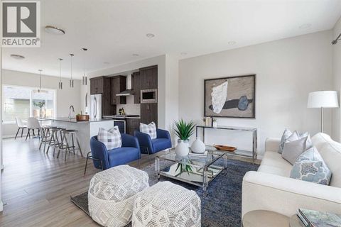 25 Sunrise Way Cochrane AB T4C0C8