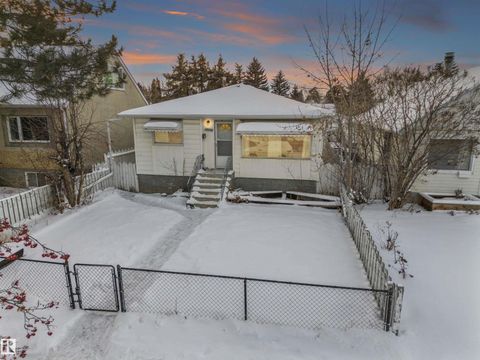 12916 71 ST NW Edmonton AB T5C0M5