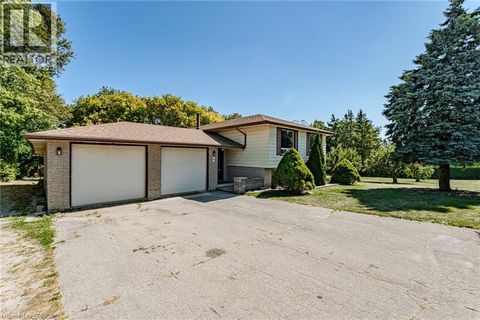 9 BANNISTER Street Oakland ON N0E1L0