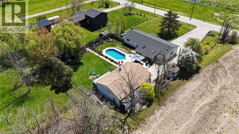 350 KEMP Road W Grimsby ON L3M4E7