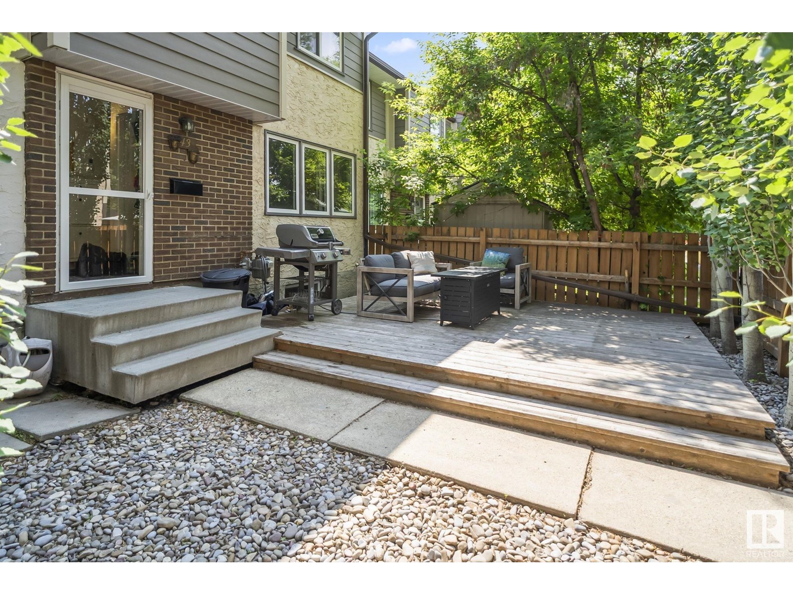 43 WILLOWDALE PL NW