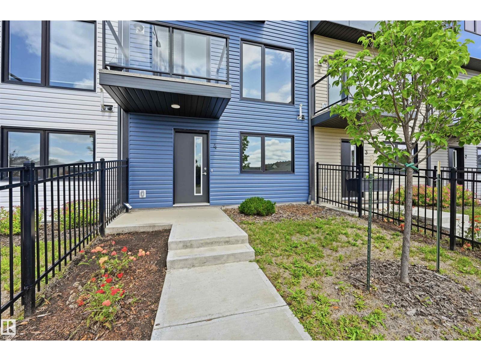 #4 11910 35 AV SW