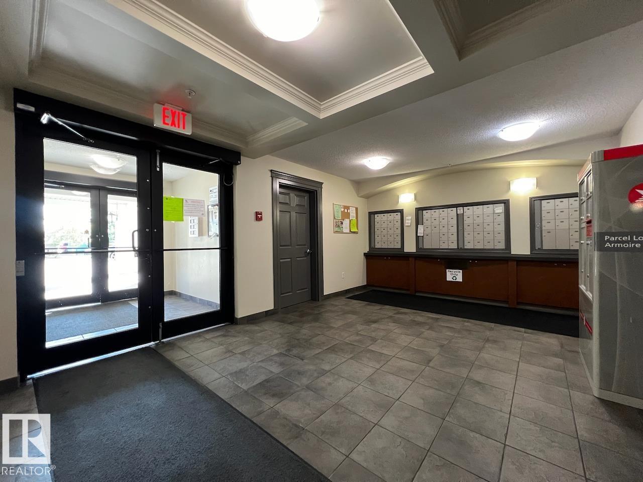 #409 636 MCALLISTER LO SW