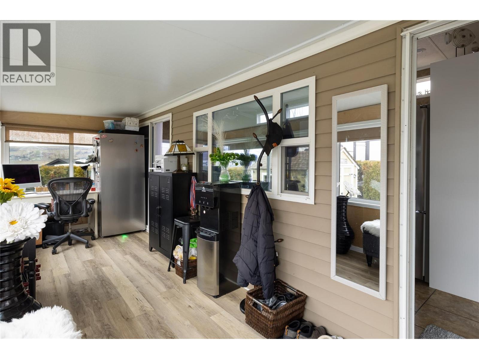 8000 Highland Road Unit# 33
