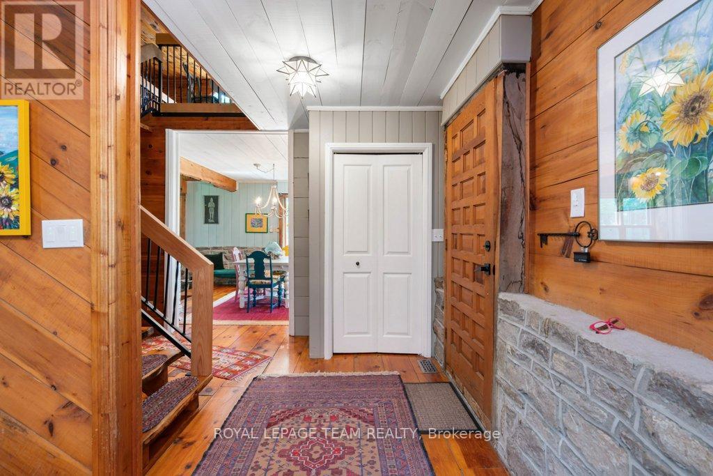 1462 RIDEAU RIVER ROAD