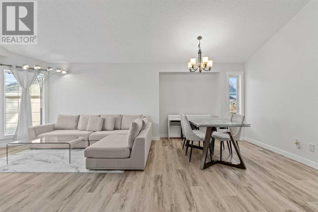 358 Hawkstone Drive NW